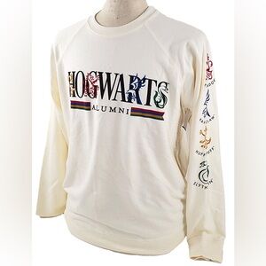 Wizarding World of Harry Potter Universal Studios Hogwarts Alumni Sweatshirt